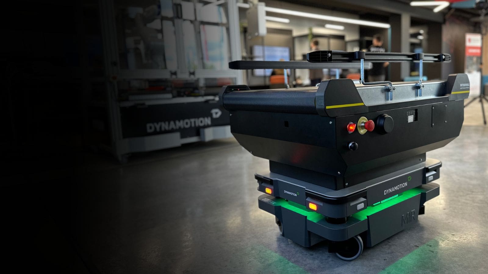 AMR DYNAMOTION Autonomiczne roboty mobilne